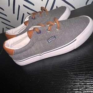 Lucky brand canvas sneakers